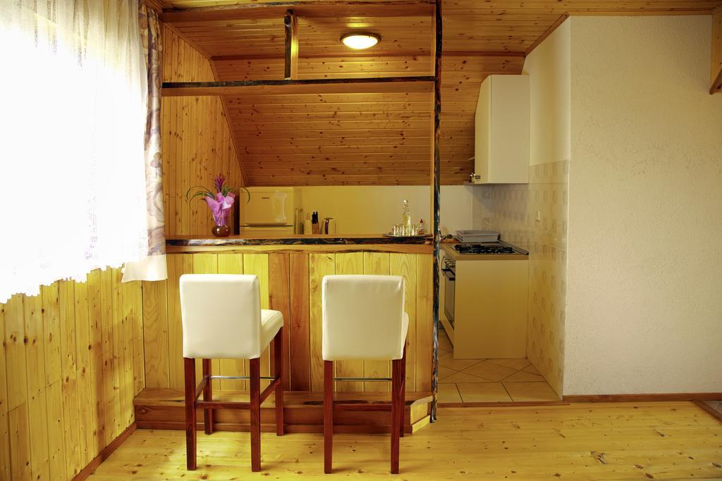 Apartment Ines スモーヤナク エクステリア 写真